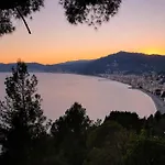 Seaside Binario Blu 500 M Dal Mare - Happy