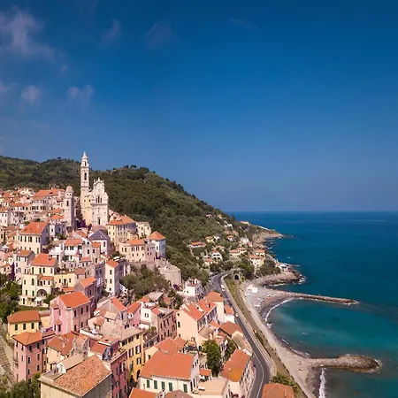 Seaside Binario Blu 500 M Dal Mare - Happy Appartement Alassio