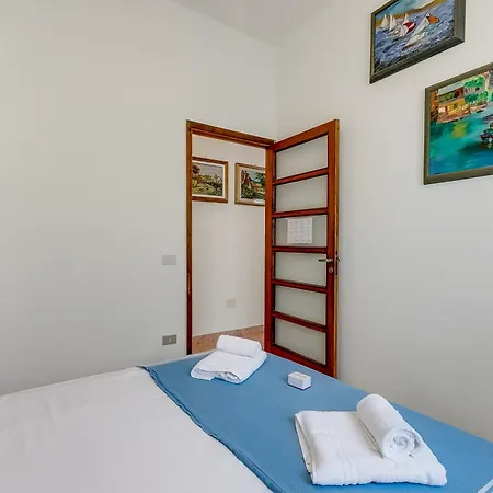 Seaside Binario Blu 500 M Dal Mare - Happy Alassio
